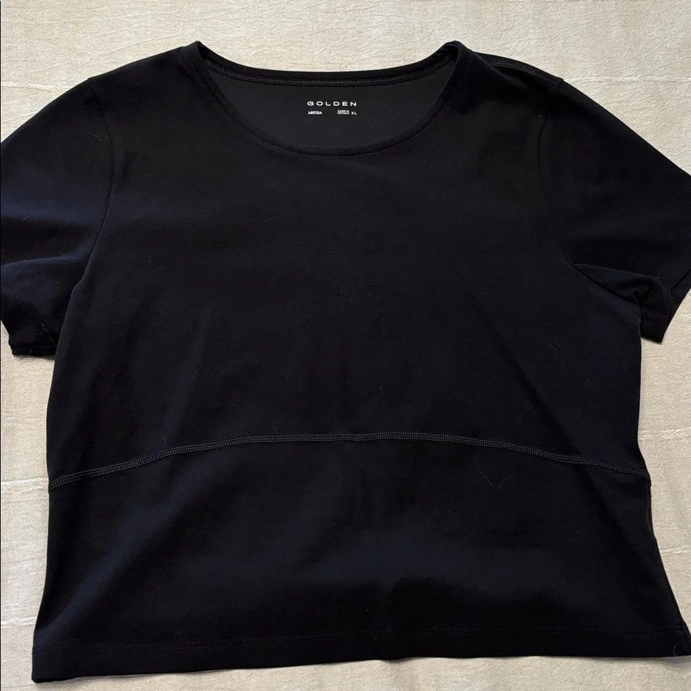 BNNW aritizia butter cropped black Tee - Picture 4 of 5